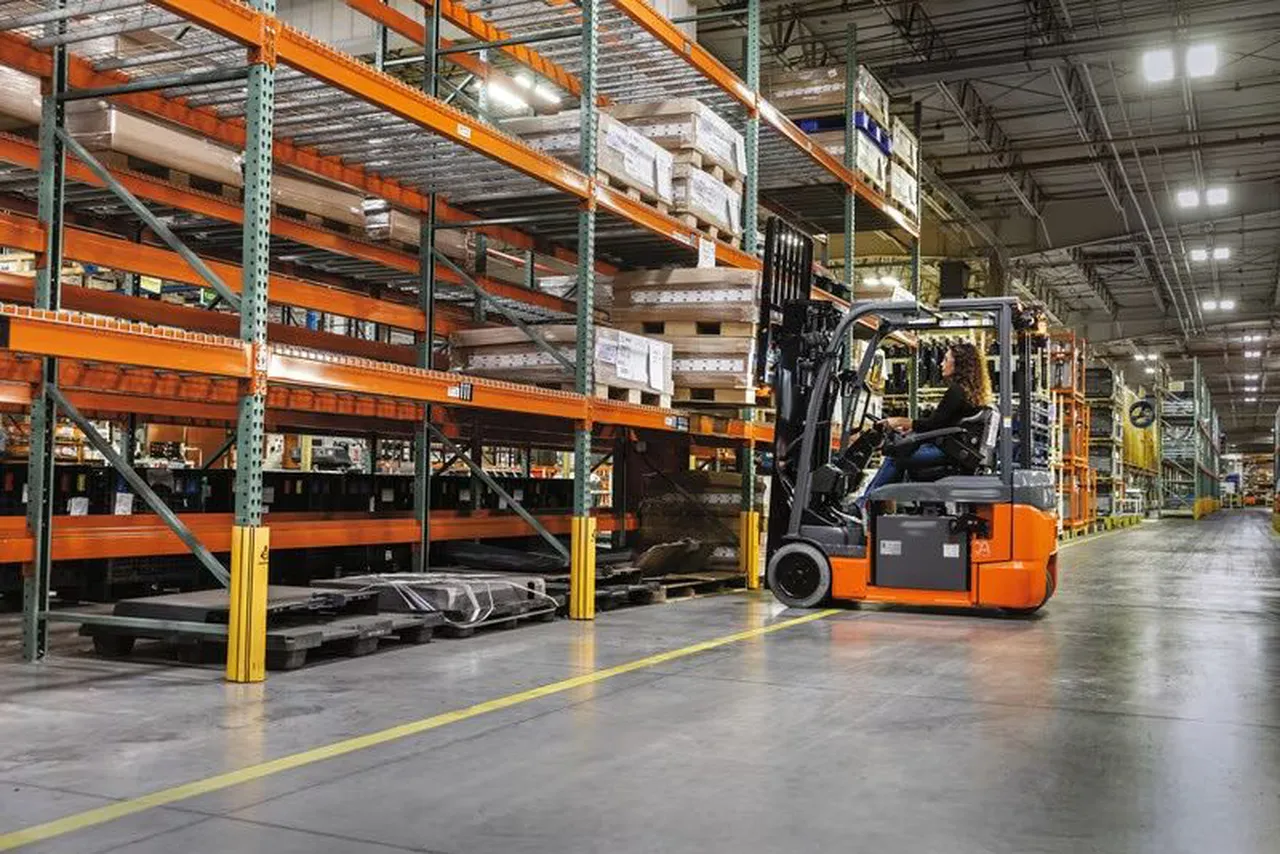 Forklift Hydraulic Cylinder for Warehouse Material Handling
