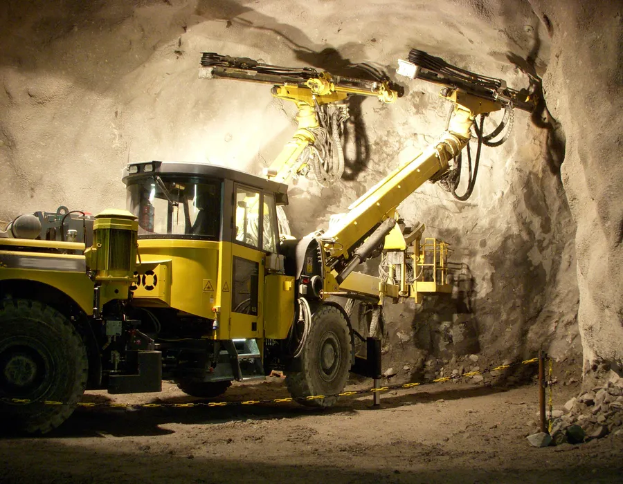 Planetary Wheel Drive for Underground Drilling Jumbos