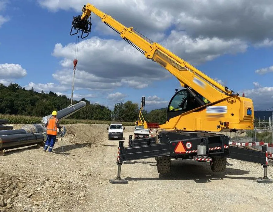 Planetary Slewing Drive for Telehandlers