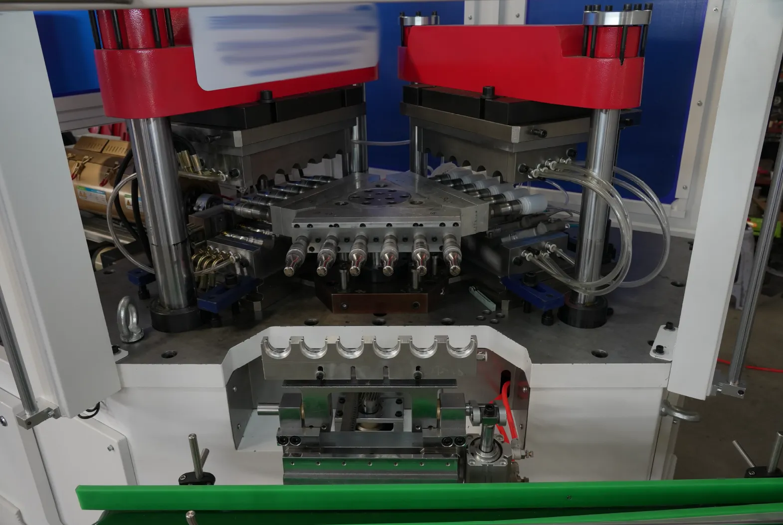 ZQ Series Injection Blow Molding Machine Mould