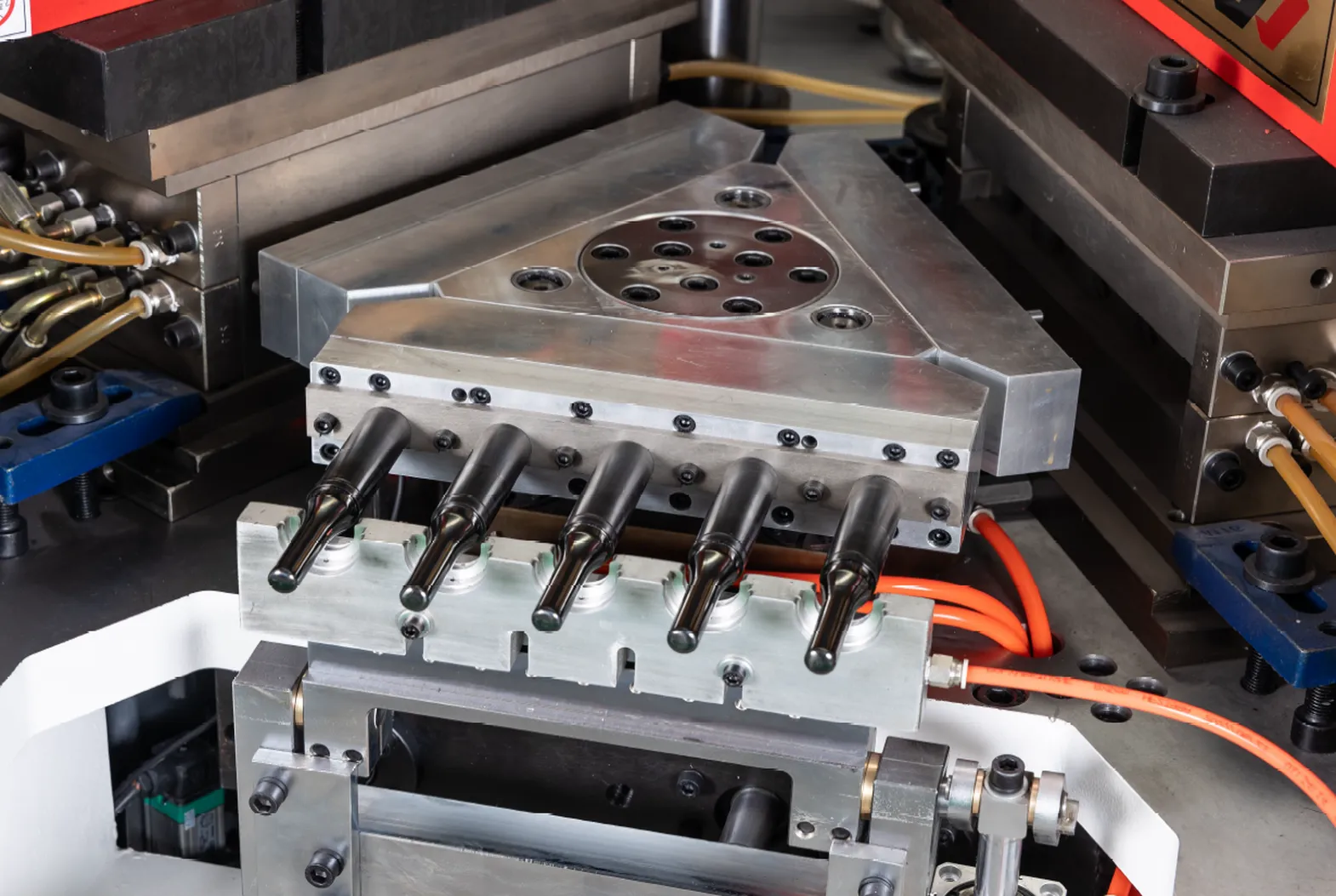 ZQ Series Injection Blow Molding Machine Mould